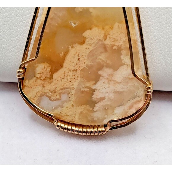 Natural Stone Pendant In 14-16K Wire 2.25" Long 1" Wide - Picture 6 of 7